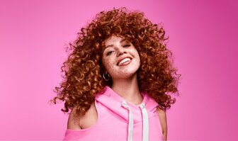 Prečo si dať trvalú na vlasy a ako sa o ňu starať?